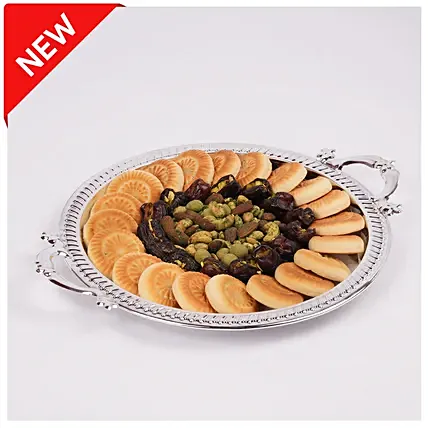 Assorted Dry Fruits Tray: 