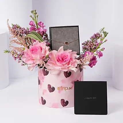 Cerruti 1881 Rose Gold MOP and Crystals Bracelet for Her: هدايا ماركات فخمة 