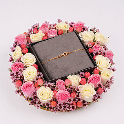Cerruti 1881 Gold plated Sabrina Bracelet for Her: هدايا مجوهرات أون لاين 