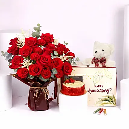 Personalised Anniversary Gift Box: Anniversary Flowers