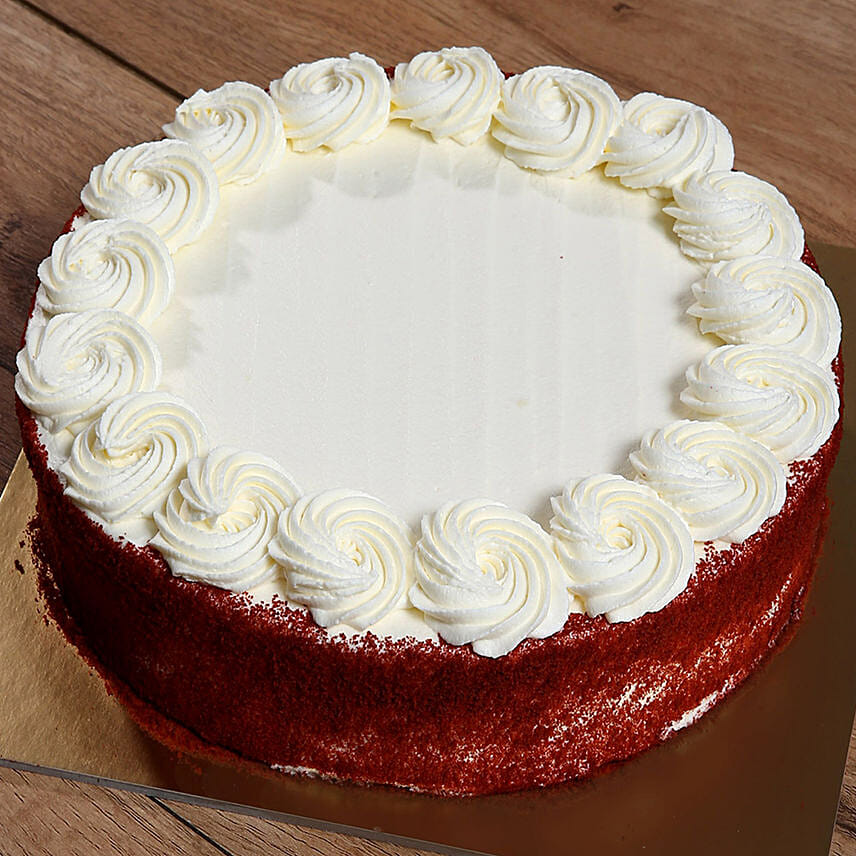 Yummy Red Velvet Cake 1Kg: Send Cakes To Pakistan
