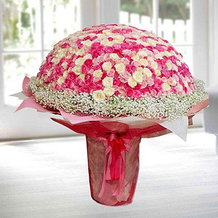 450 Roses Beautiful Arrangement: Send Gifts for Him To Qatar
