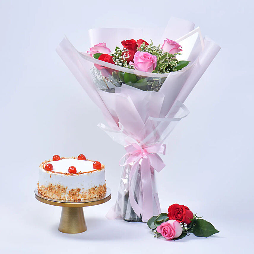 Delightful Roses Bouquet With Butterscotch Cake: Flowers to Doha