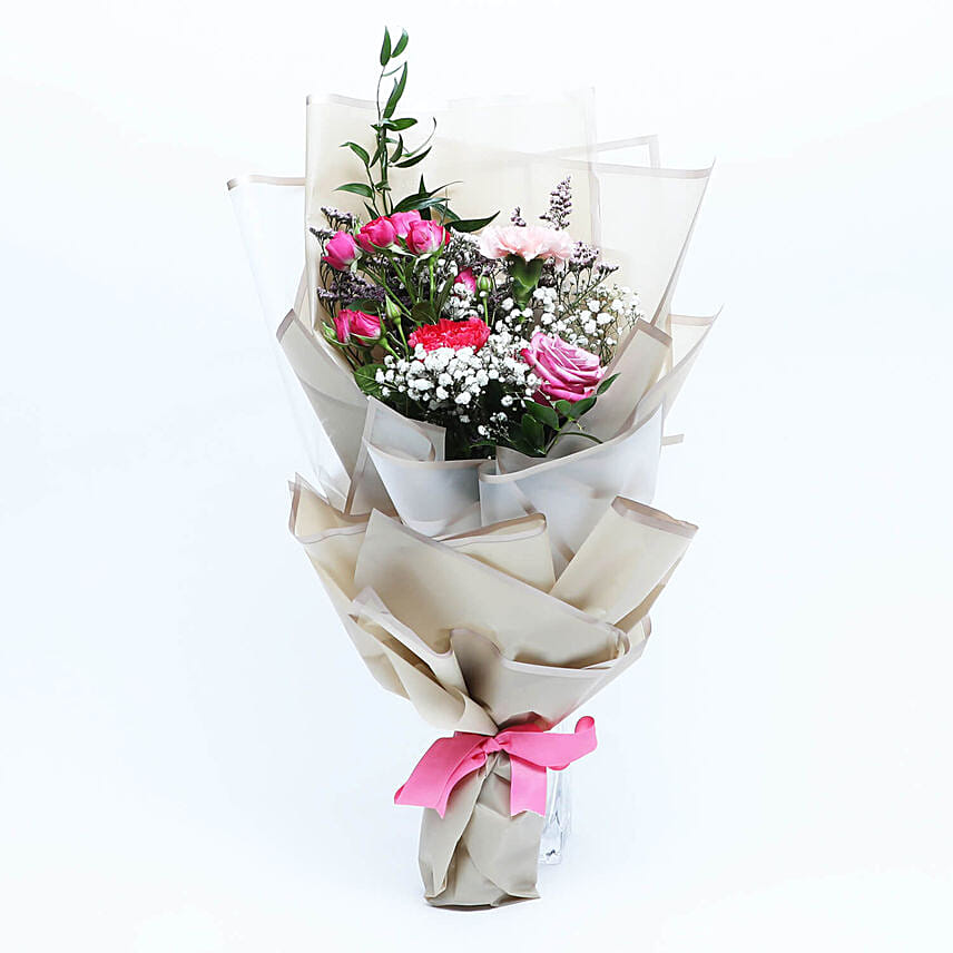 Token Of Affection: Send Gifts to Qatar