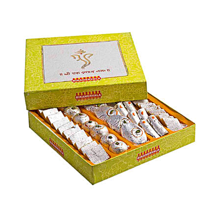 Panchratan Kaju Mix: 