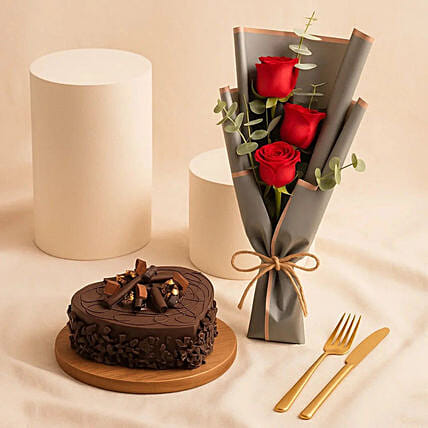 Red Roses Bouquet N Chocolate Cake Combo: 