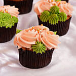 6 Noor Bloom Vanilla Cupcakes