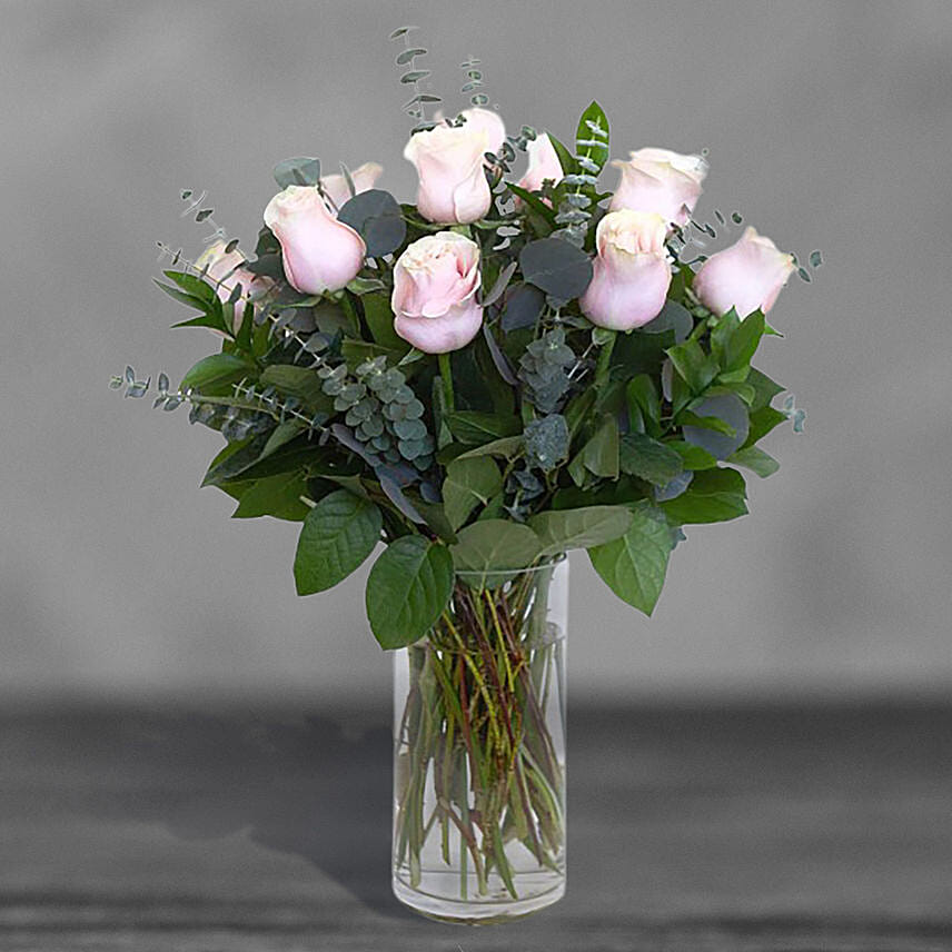 12 Sweet Pink Roses Glass Vase Arrangement: 