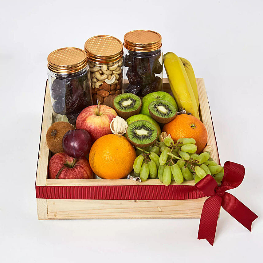 Nuts and Fruits Hamper: Send Fruit Baskets to Saudi Arabia