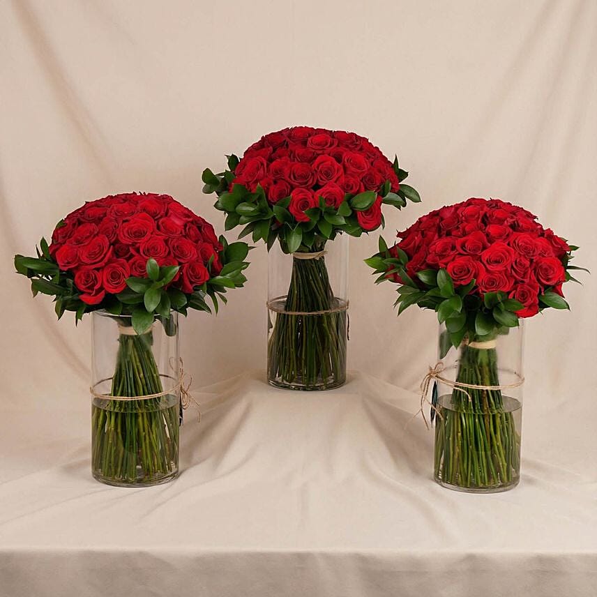 Red Rose Flower Vase Collection: Send Flowers to Jeddah