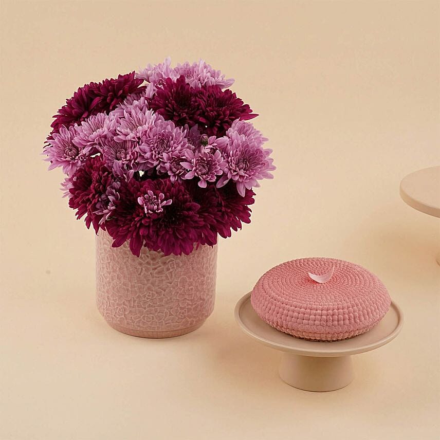 Chrysanthemum Flower Vase With Pink Cake: Mothers Day Gifts in Saudi Arabia