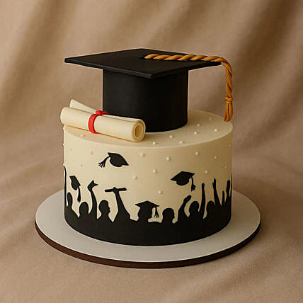 Celebratory Graduation Cap Cake: Send Cakes to Saudi Arabia