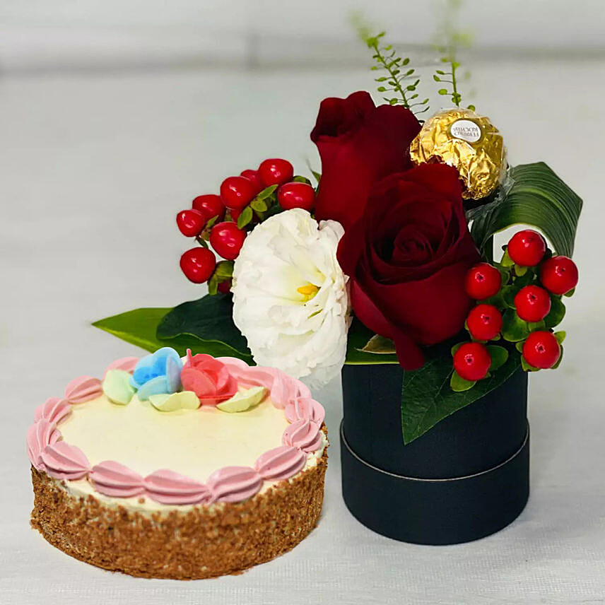 Box Of Roses With Butter Sponge Cake: Cake Delivery Singapore