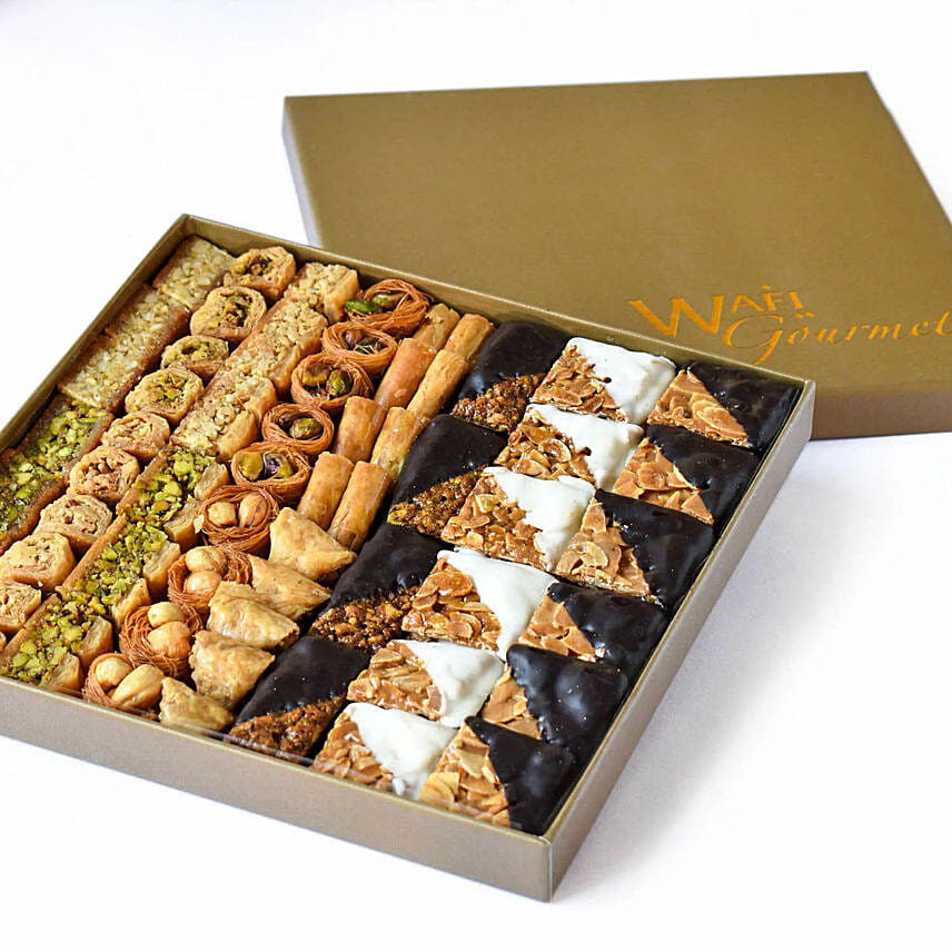 Traditional box of assorted baklava sweet & chocolates by wafi gourmet