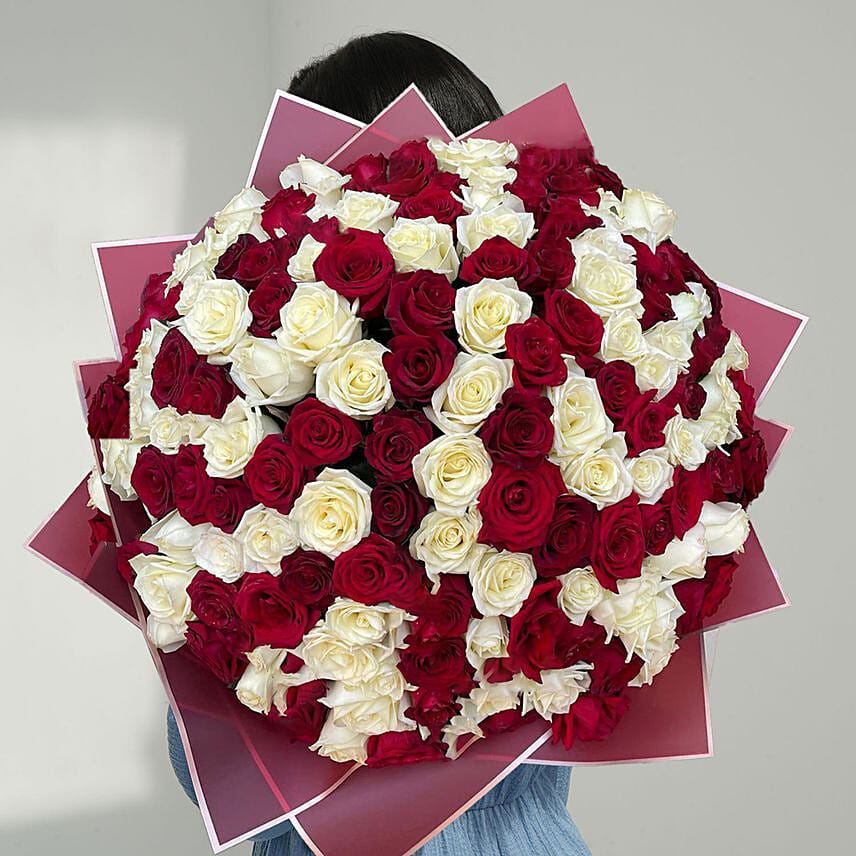 200 White and Red Roses Bouquet by fnp.ae